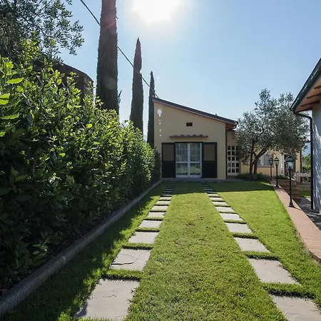 Holiday home La Limonaia